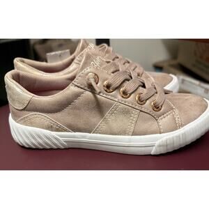 Blowfish Malibu Kids Wave-k Sneaker Rose Gold Girls 2 New